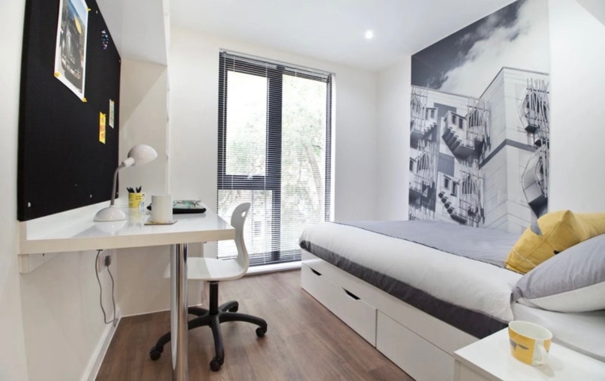 Room in a Shared Flat, Montgomery St, EH7, N1 7GU