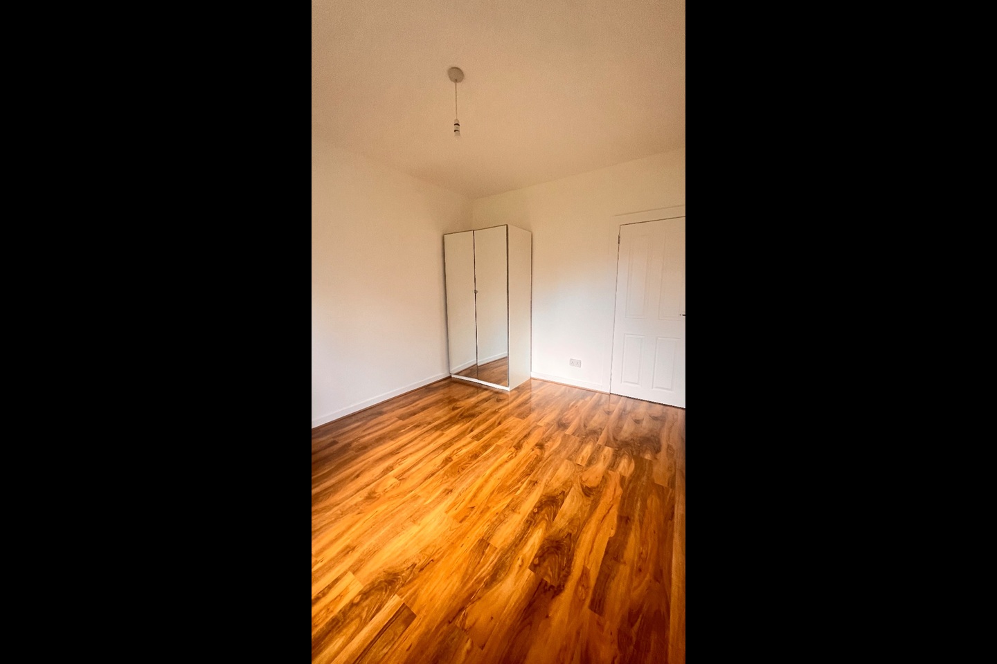 Additional image 5 of 3 Bed Flat, Thornliebank, G46, N1 7GU