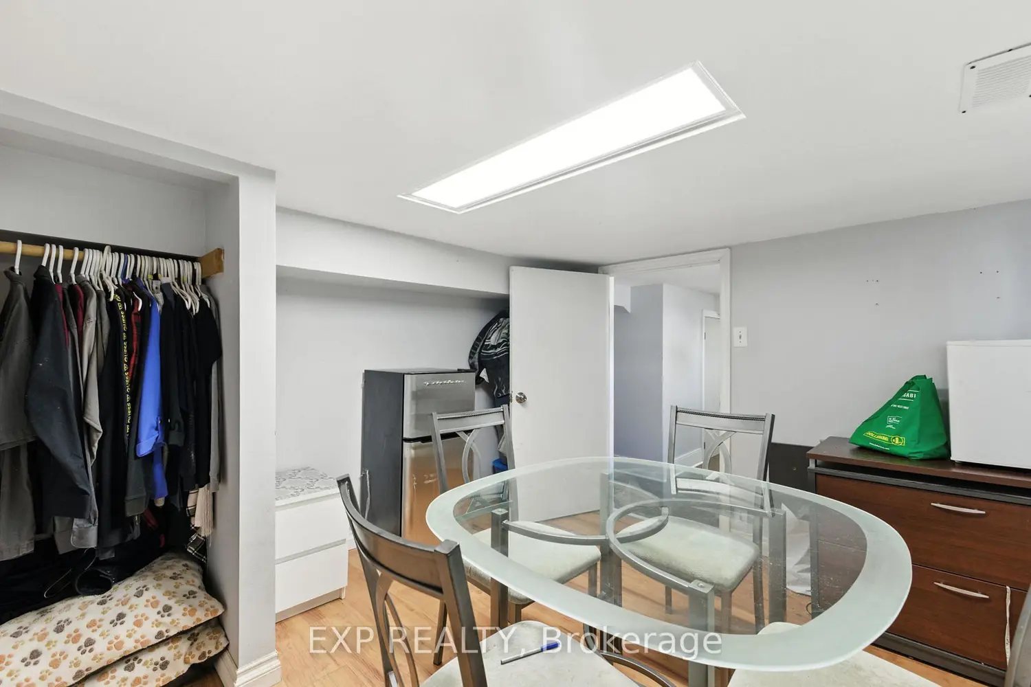 Additional image 13 of 20 Barrington Avenue