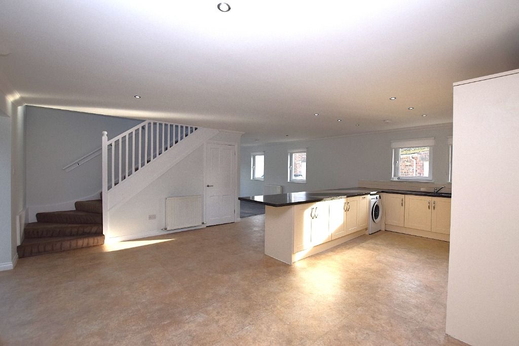 Additional image 5 of 4 bed detached house to rentFlaxton Court, Ayr, South Ayrshire KA7