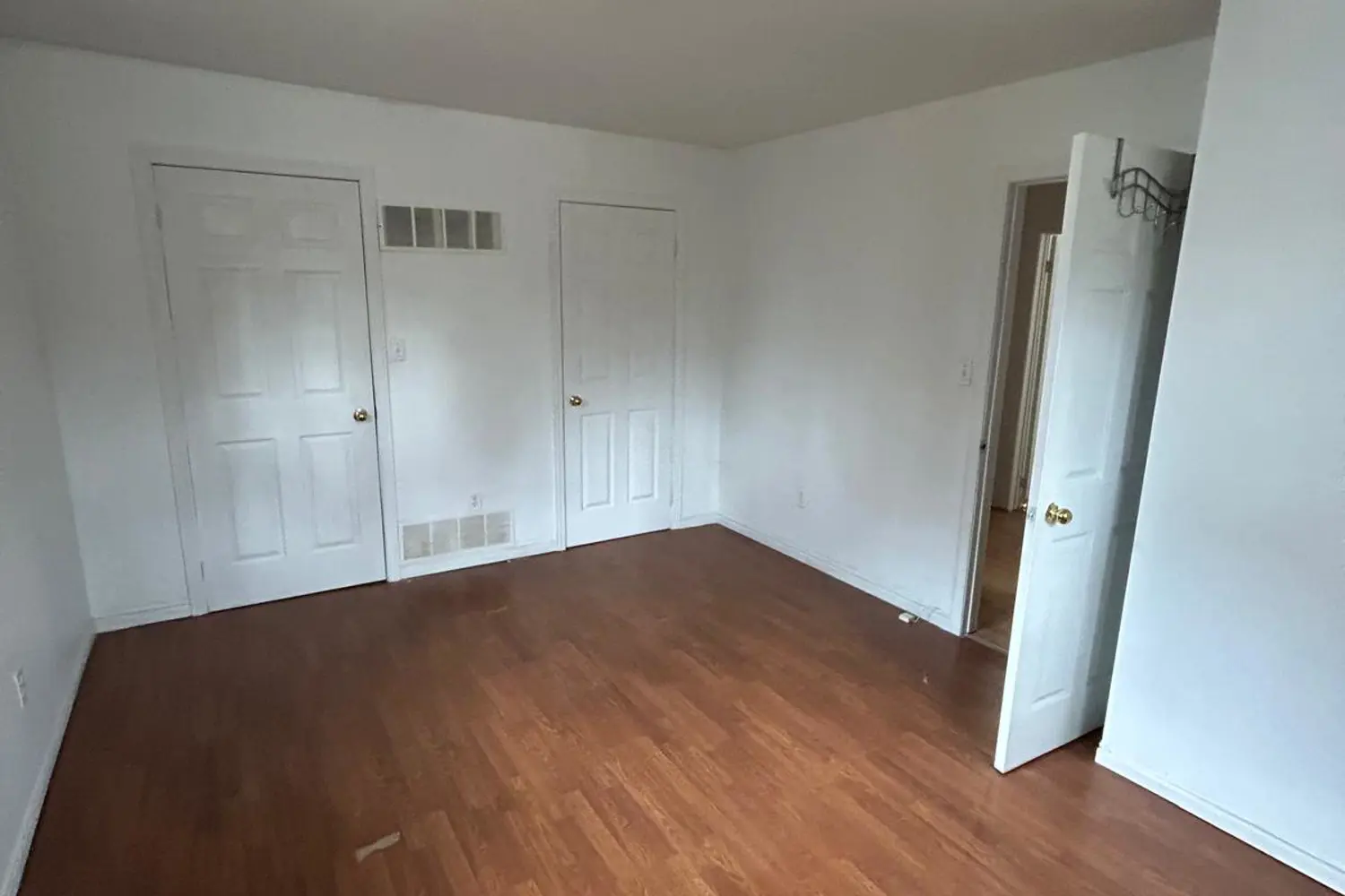 Additional image 16 of 86 30Th Street