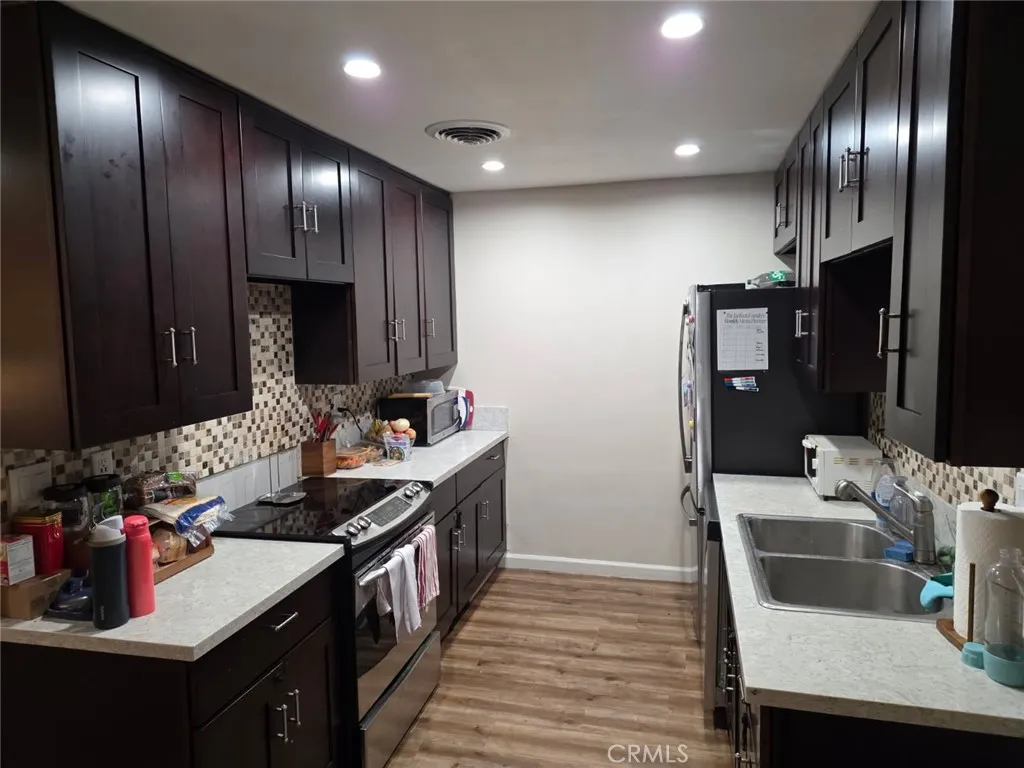 Additional image 12 of 15500 Tustin Village Way Unit 103, Tustin, CA 92780