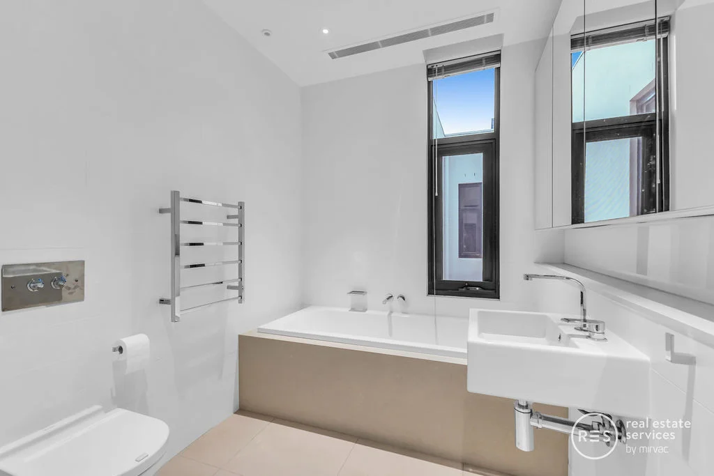 Additional image 23 of 46 South Wharf Drive, Docklands VIC 3008