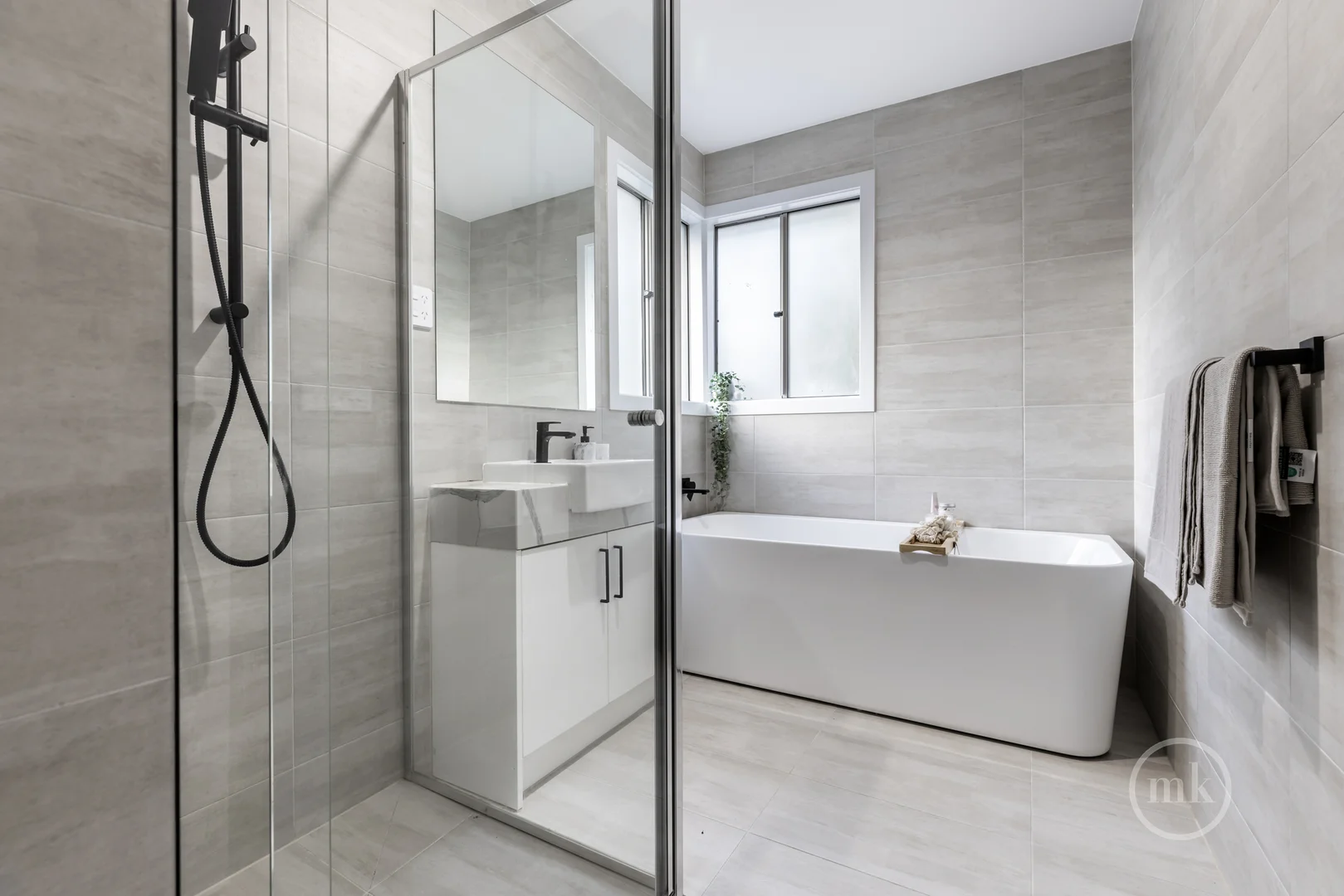 Additional image 9 of 2/147 Rattray Road, Montmorency VIC 3094