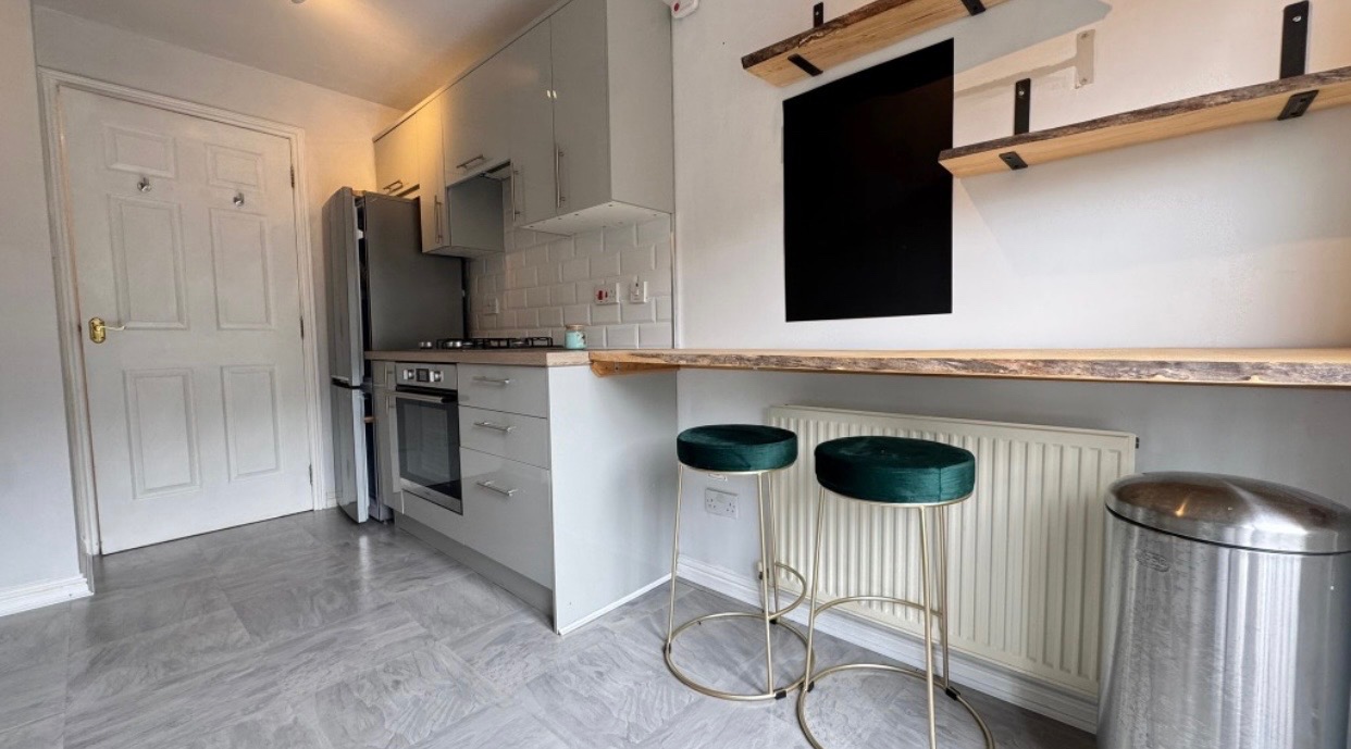 Additional image 14 of 2 Bed Flat, Branklyn Court, G13, N1 7GU