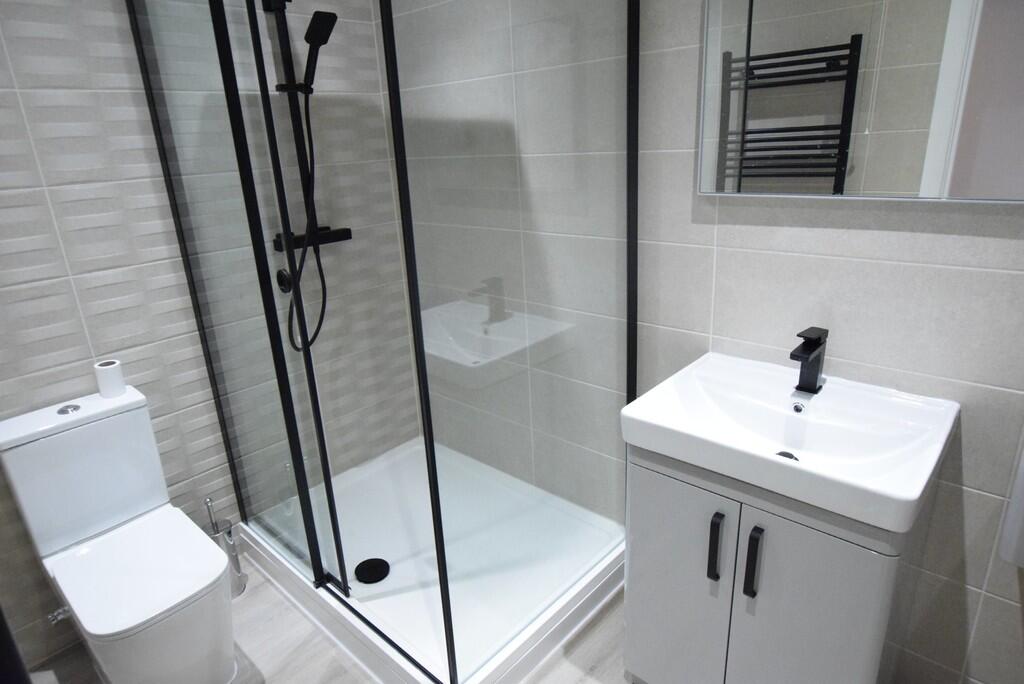 Additional image 6 of Buckingham Mansions, Bath Road