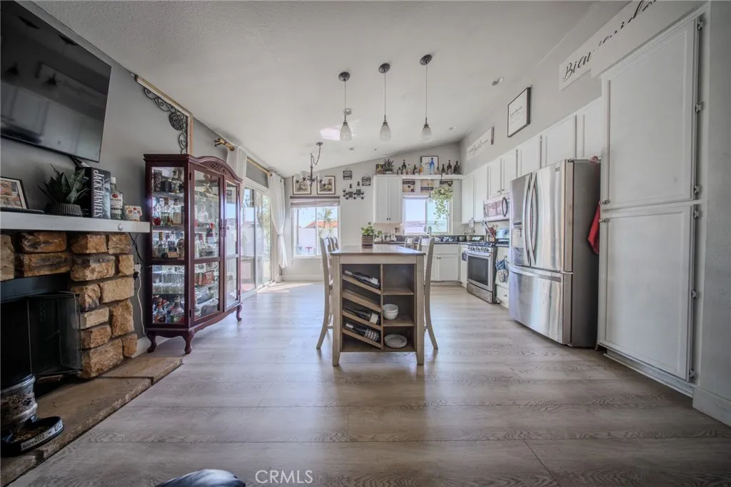 Additional image 12 of 2786 Plaza Serena Dr, Rialto, CA 92377