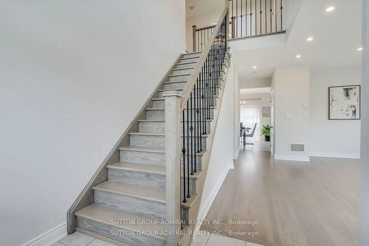 Additional image 4 of 26 Oakmont Avenue