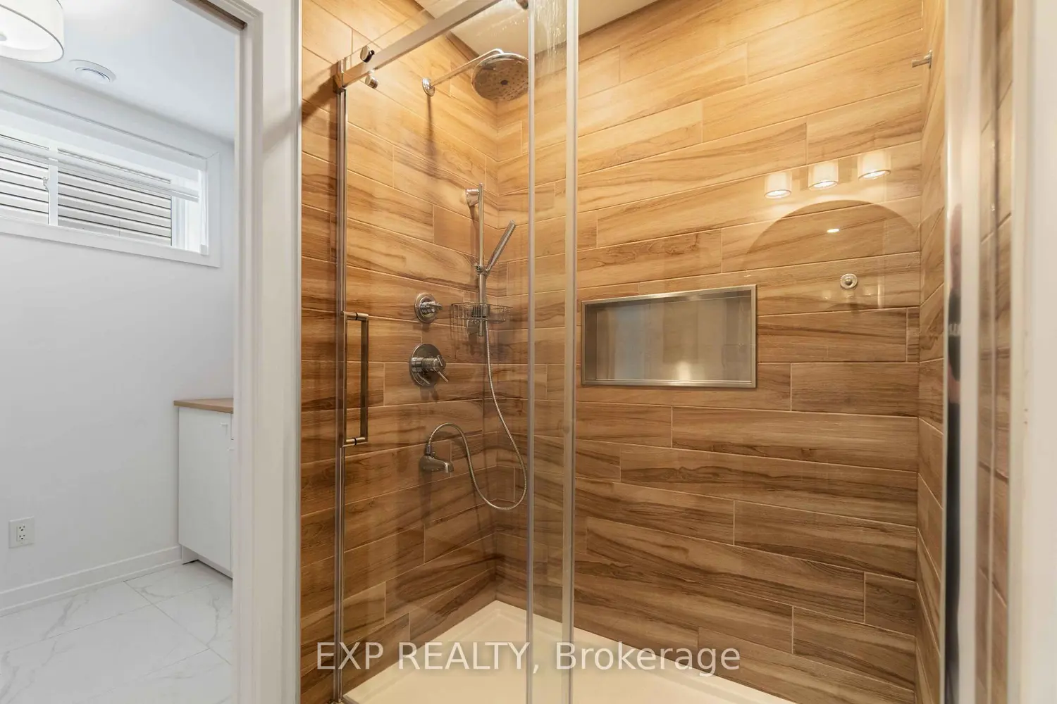 Additional image 14 of 394 Dore Street