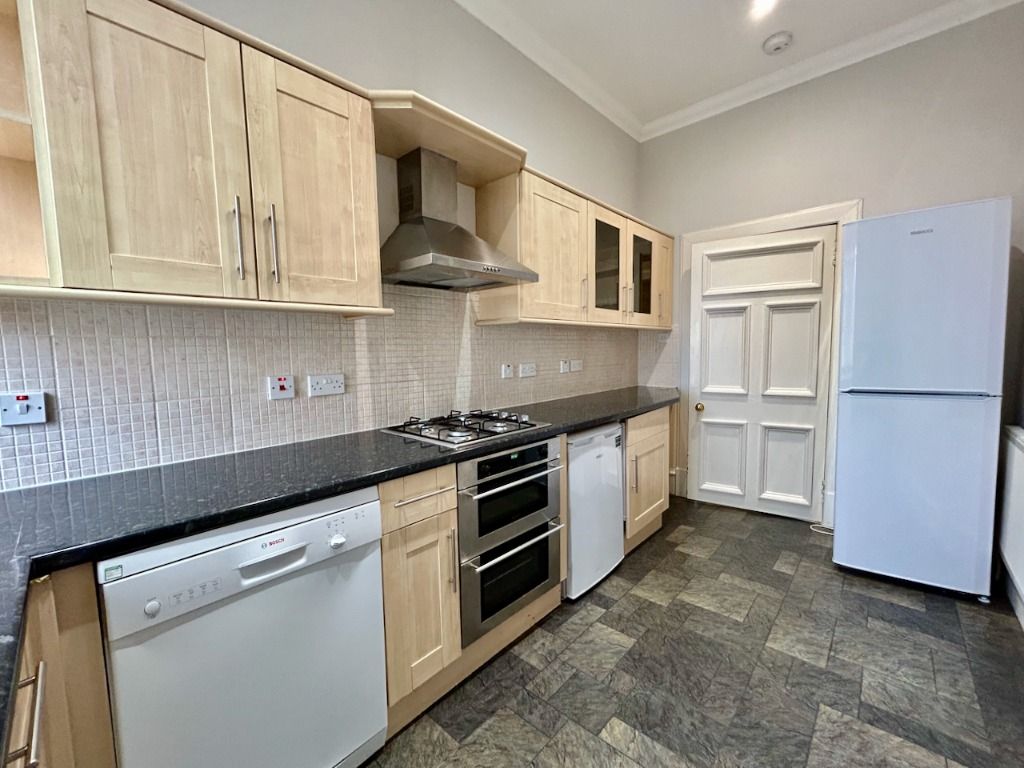Additional image 3 of 3 bed flat to rentTay Street, Perth, Perthshire PH1