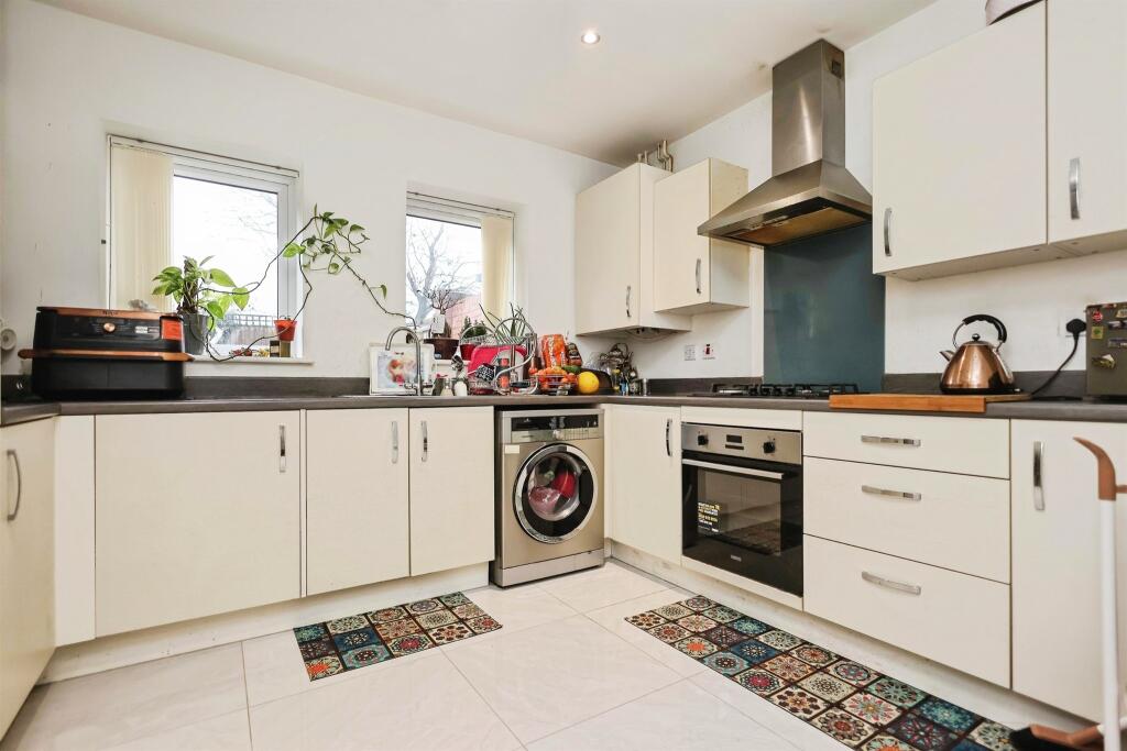 Additional image 4 of Simmons Crescent, BIRMINGHAM