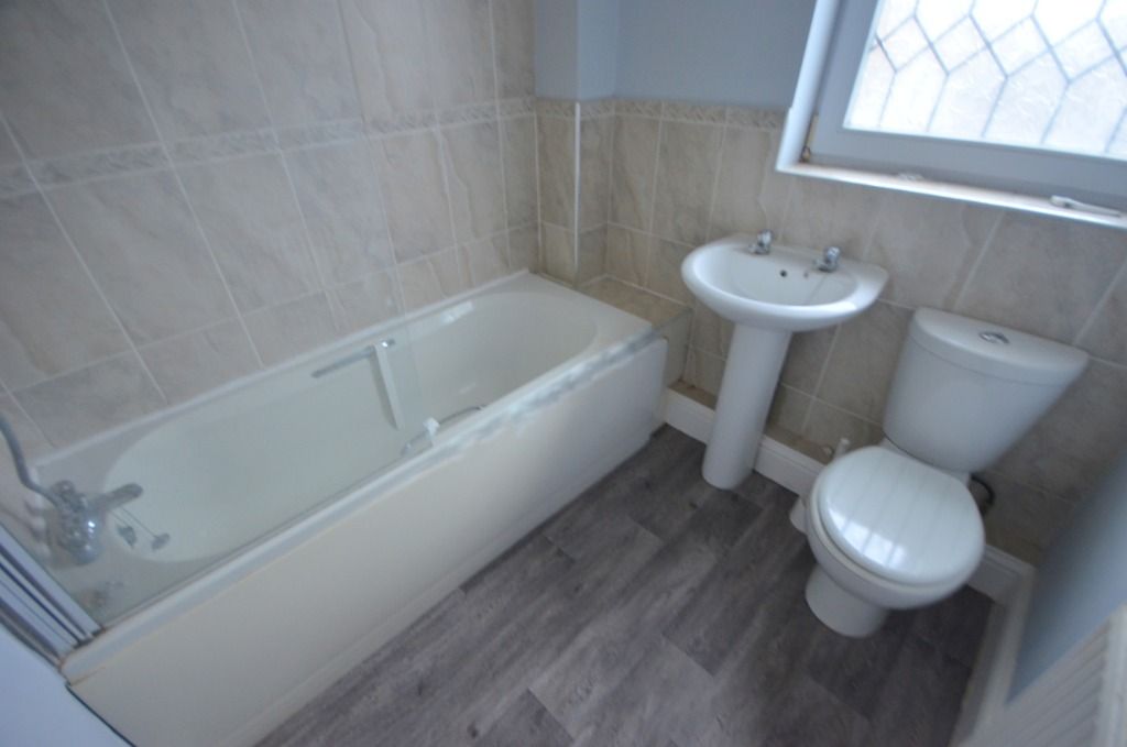 Additional image 7 of 3 bed terraced house to rentSaltergate, Grimsby DN37