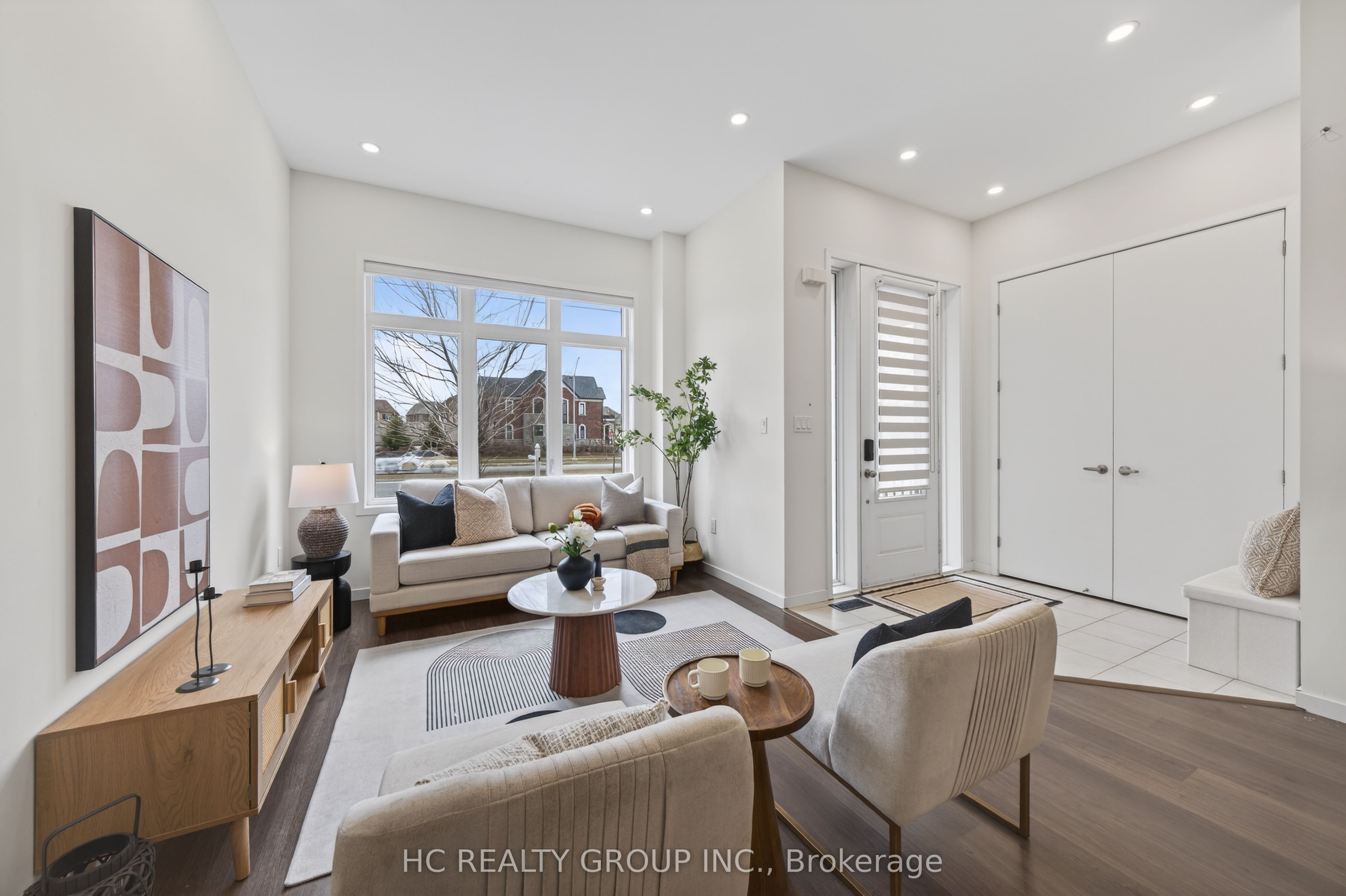 Additional image 5 of 1240 Wellington Street E, Aurora, ON, L4G 2C9