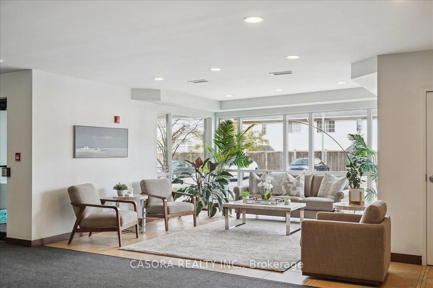 Additional image 4 of 5070 Fairview Street 102