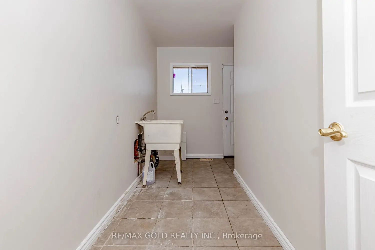 Additional image 13 of 255505 9Th Line