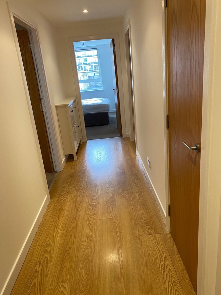 Additional image 3 of 2 Bed Flat, Sauchiehall Street, G2, N1 7GU