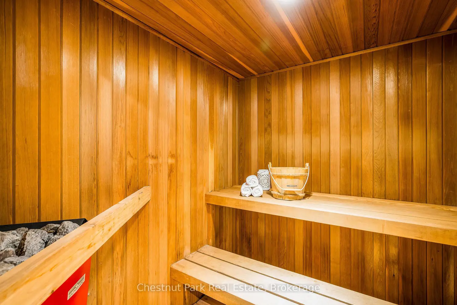 Additional image 18 of 146 Chamonix Crescent