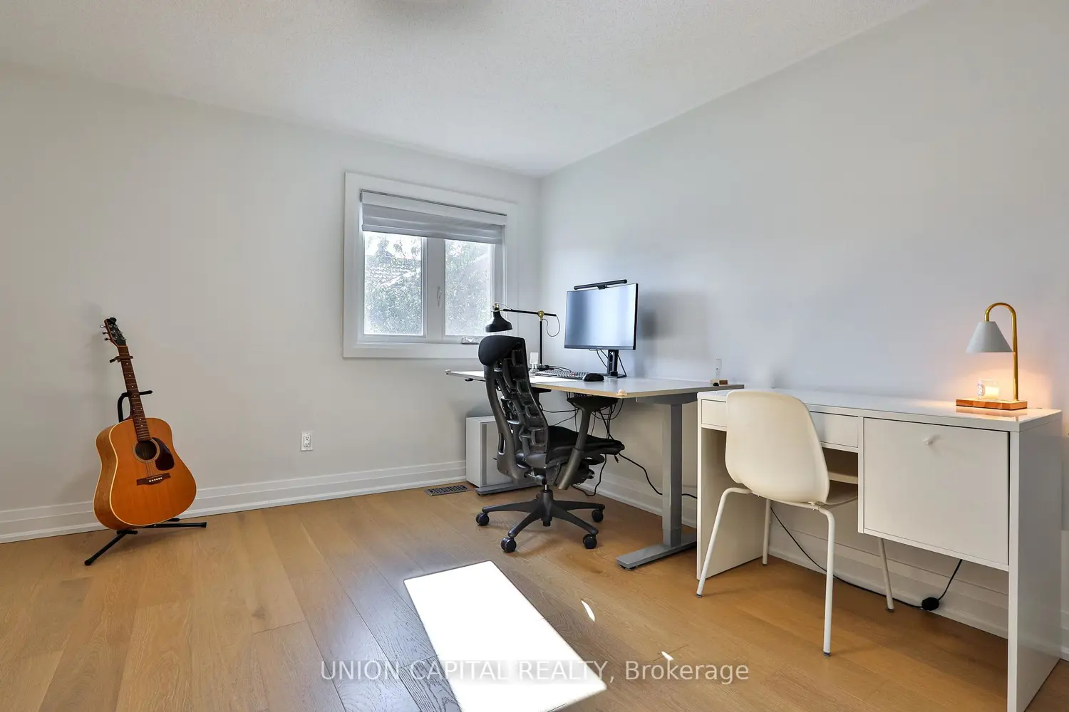 Additional image 14 of 168 Kingsbridge Garden Circle