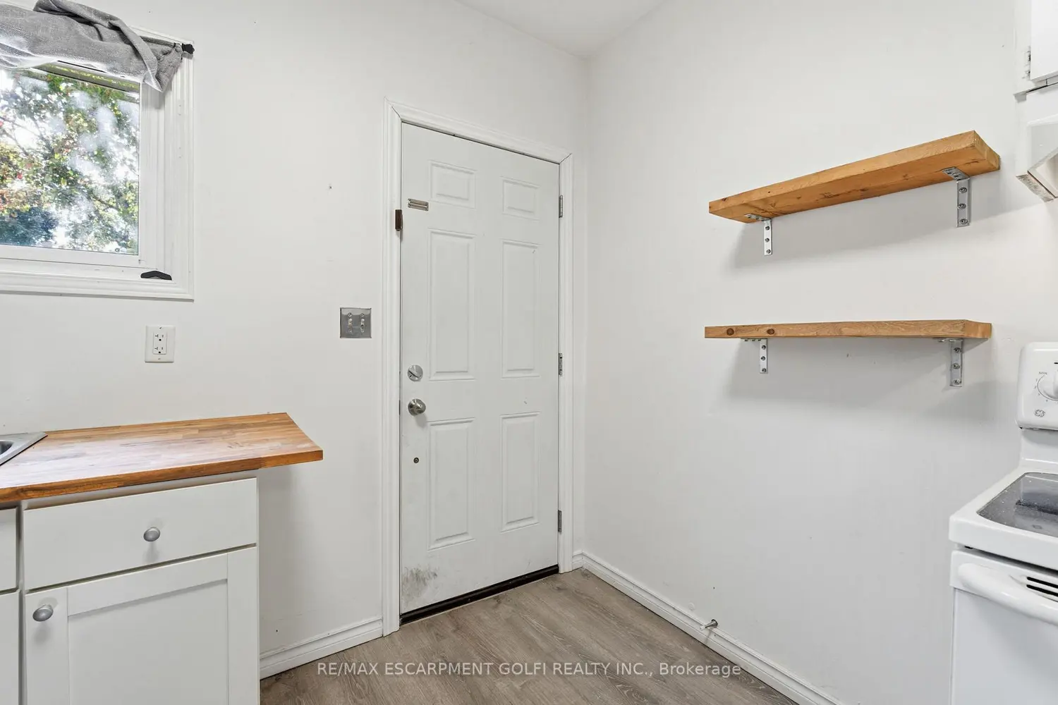 Additional image 10 of 53 1/2-55 Duke Street