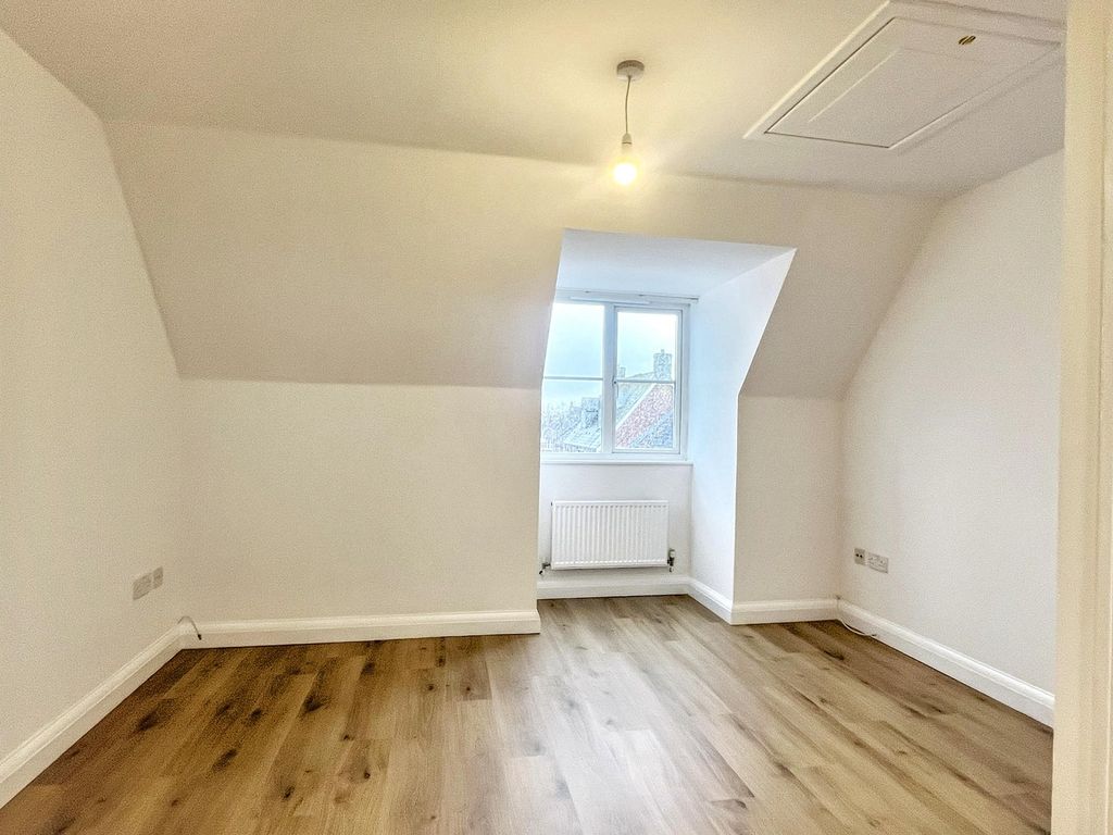 Additional image 7 of 4 bed terraced house to rentMeadow Place, St. Georges, Weston-Super-Mare, North Somerset BS22