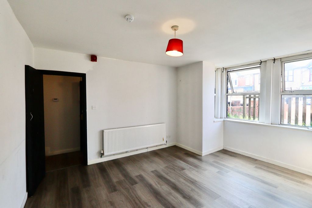 Additional image 2 of 1 bed flat to rentChepstow Road, Newport NP19