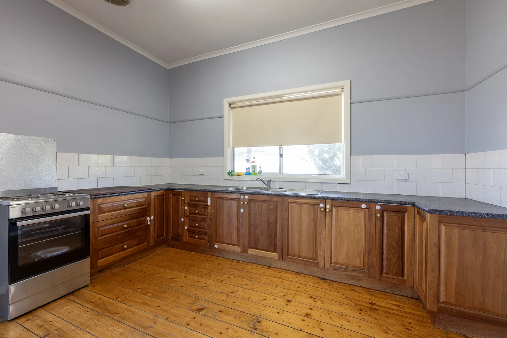 Additional image 3 of 30 & 30A Davis Avenue, Nhill VIC 3418