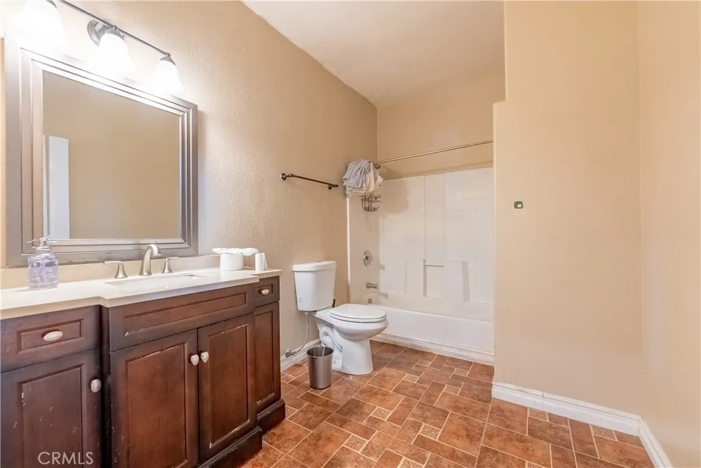 Additional image 45 of 347 W Lemon Ave, Monrovia, CA 91016