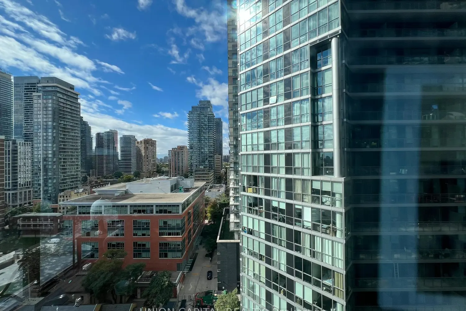 Additional image 10 of 55 Charles Street 1406
