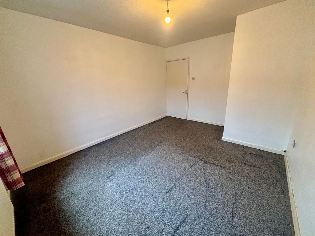 Additional image 4 of 2 bed flat to rentRowan Close, Mountain Ash CF45