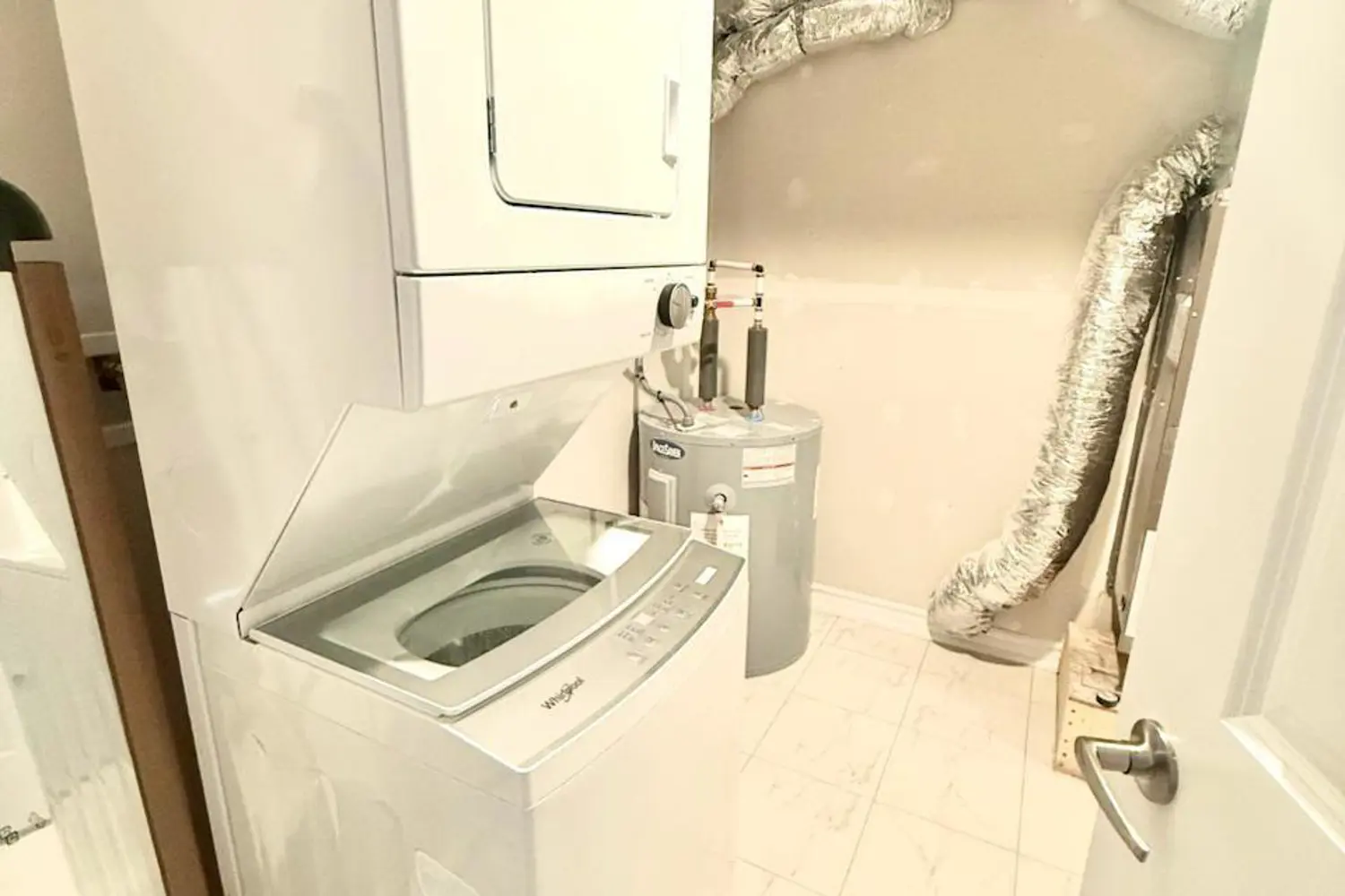 Additional image 18 of 31 Pumpkin Corner Crescent 2