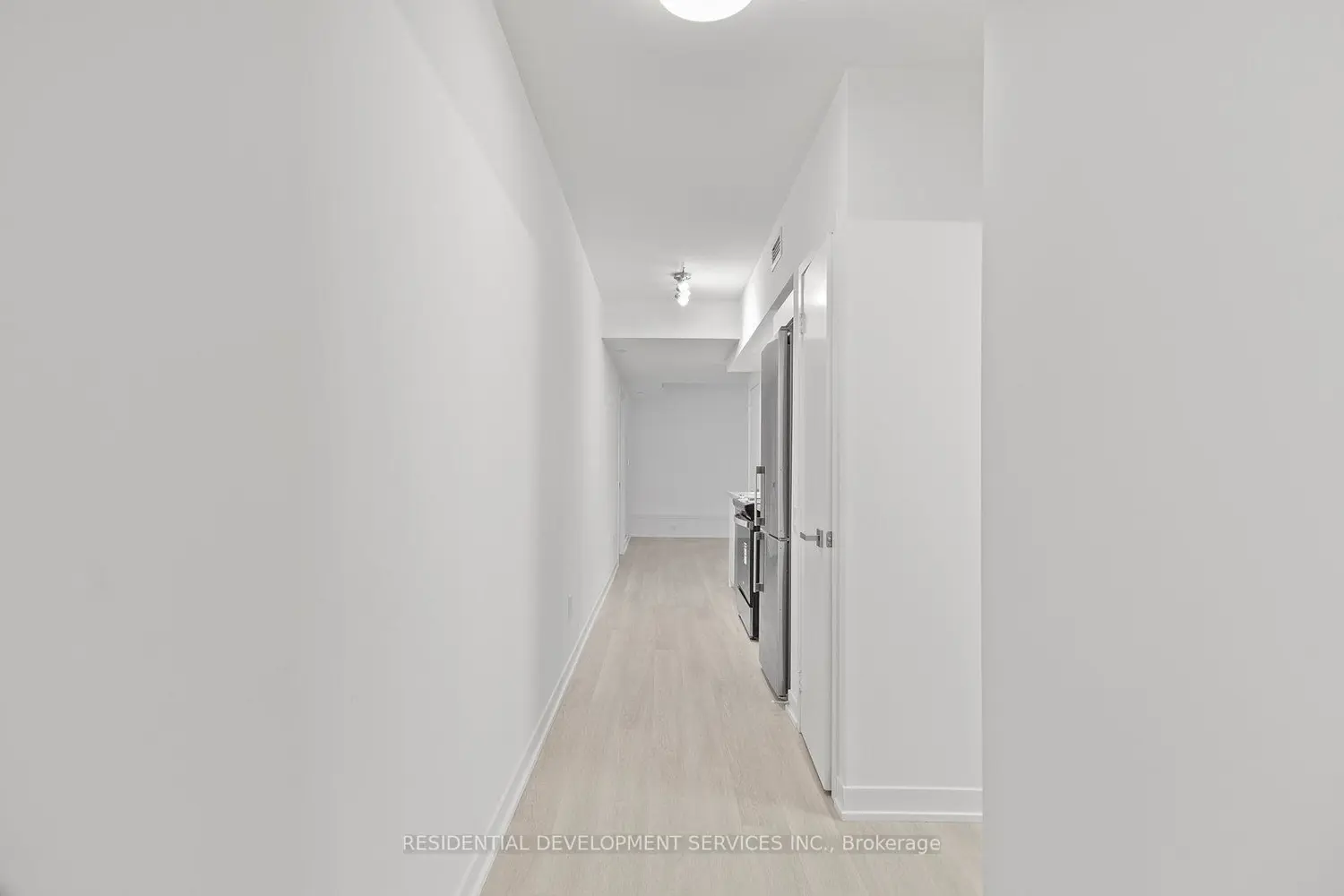 Additional image 5 of 500 Wilson Avenue 303