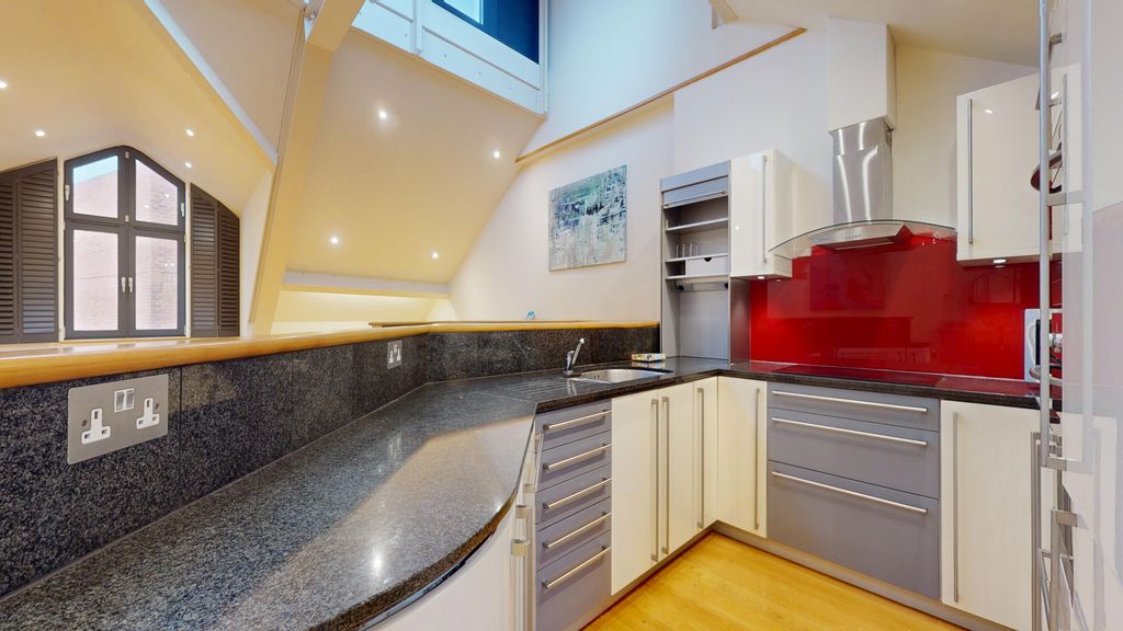 Additional image 4 of 3 bed penthouse to rentThe Lion Brewery, Oxford OX1