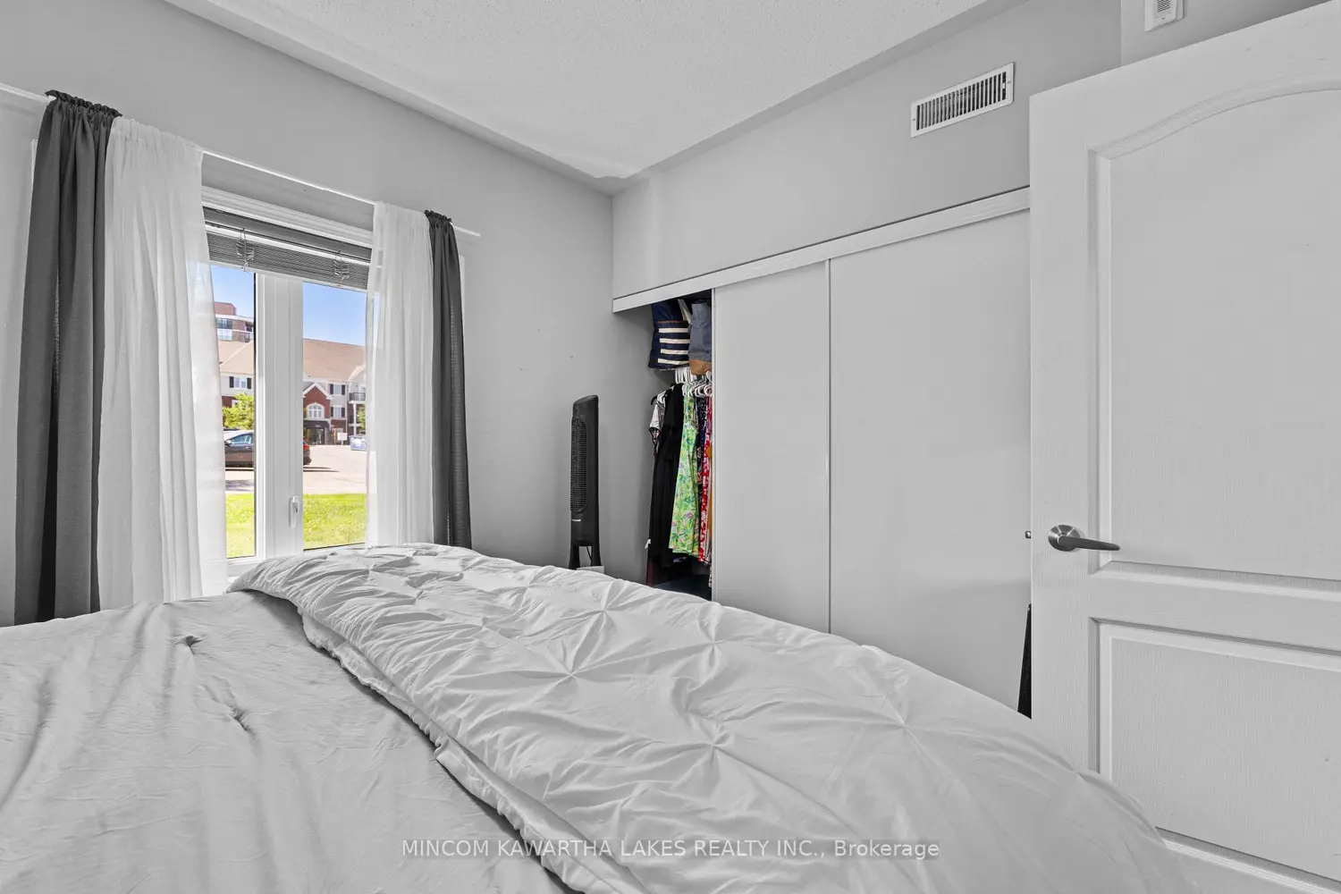 Additional image 14 of 910 Wentworth Street 105