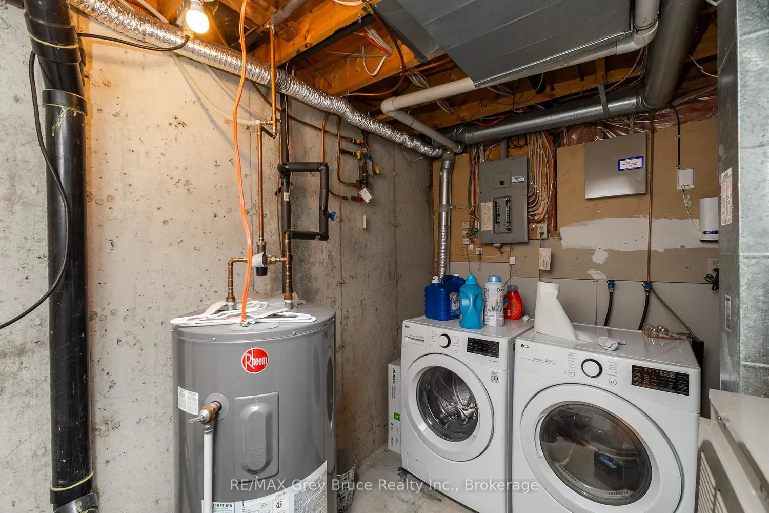 Additional image 8 of 554 12Th Street