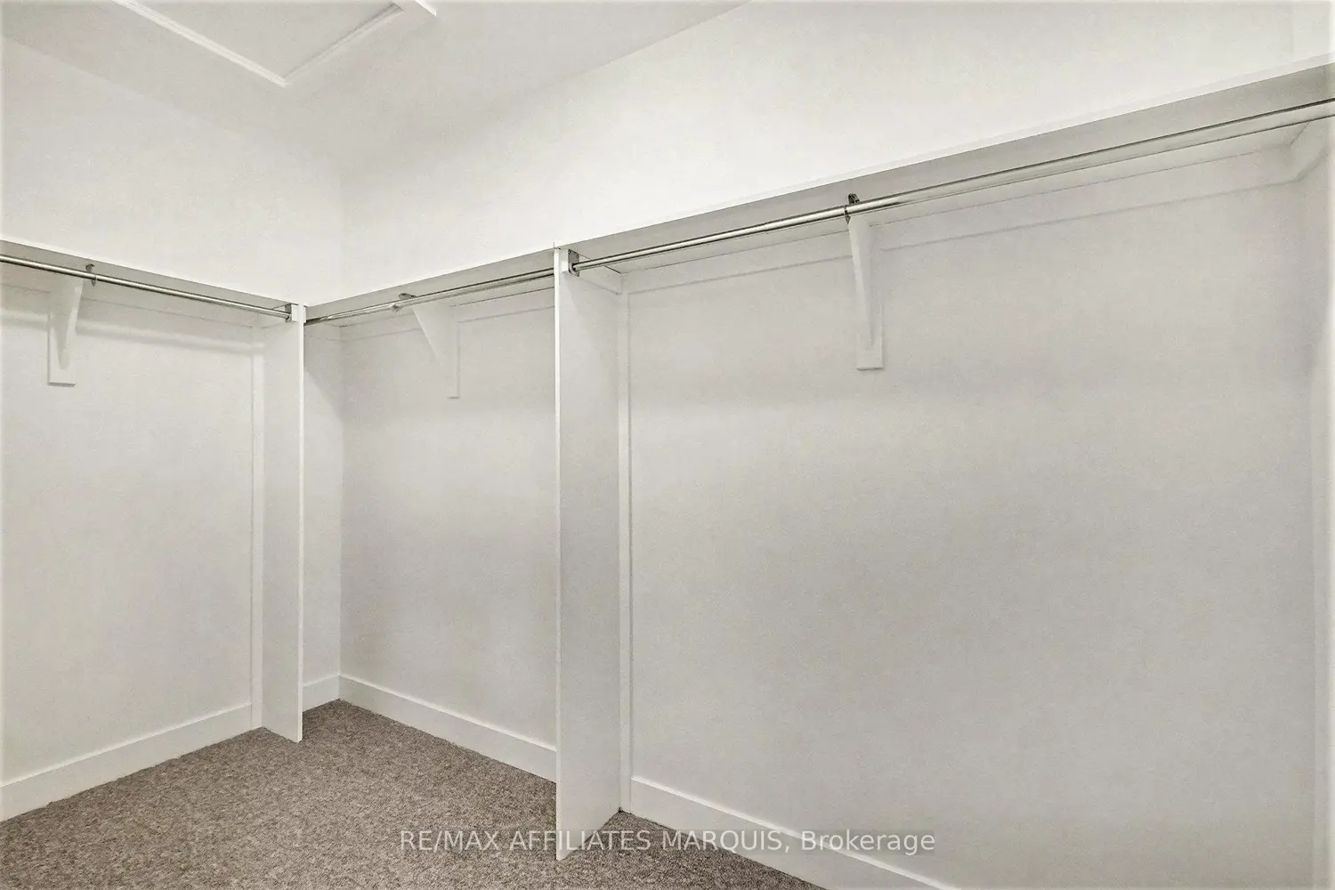 Additional image 12 of 44 Whitcomb Crescent