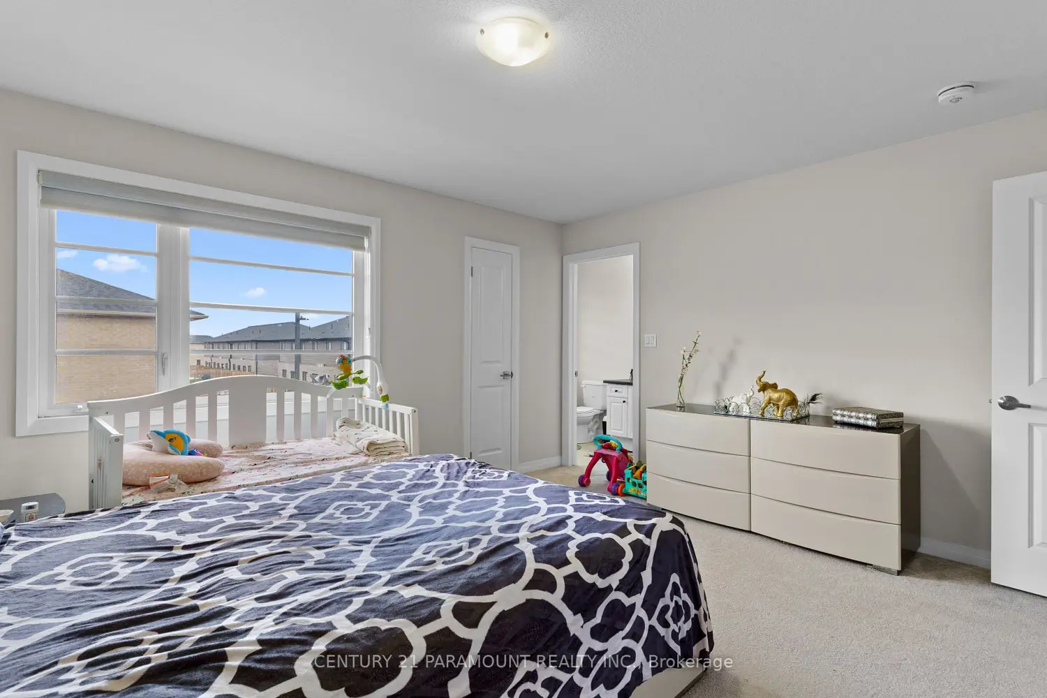 Additional image 16 of 520 Grey Street 5