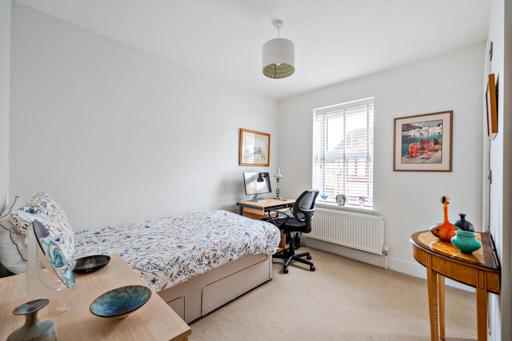 Additional image 14 of Camborne Place, Yeovil, Somerset