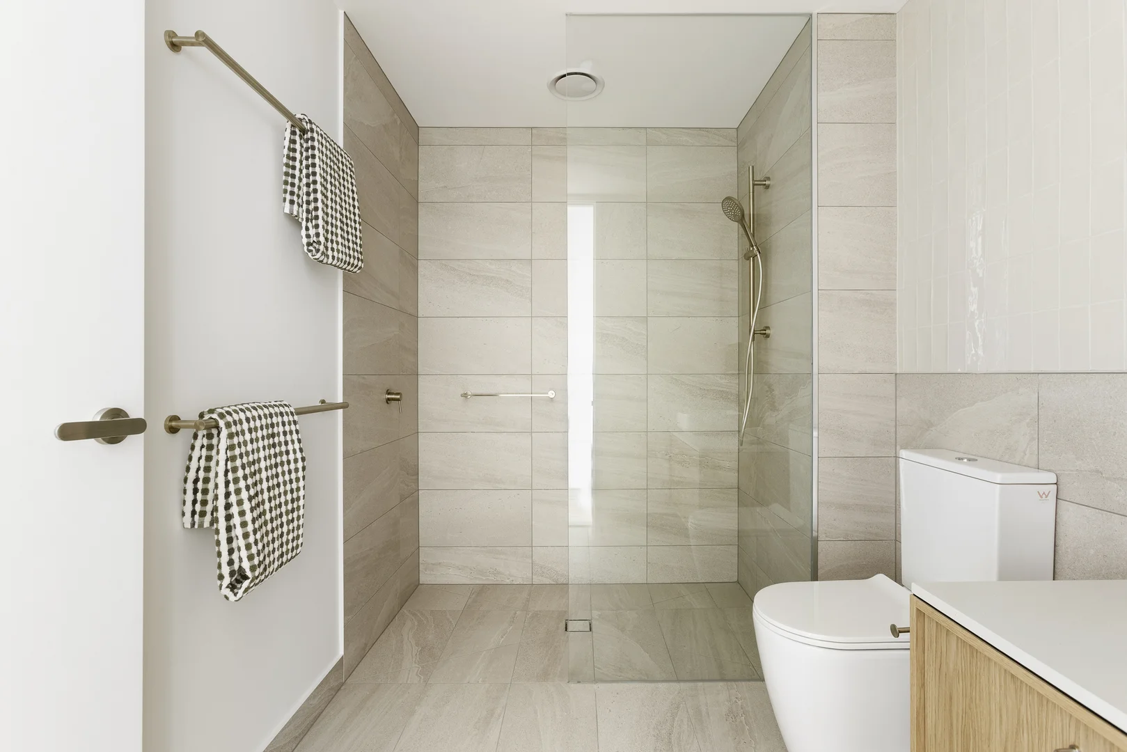 Additional image 14 of 402/466 Hampton Street, Hampton VIC 3188