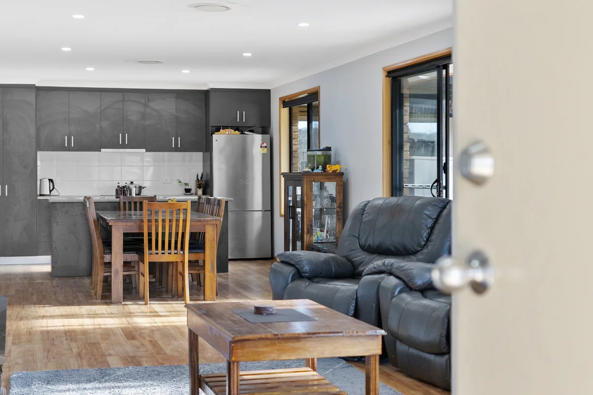 Additional image 3 of 10 Tarleton Street, Swansea TAS 7190