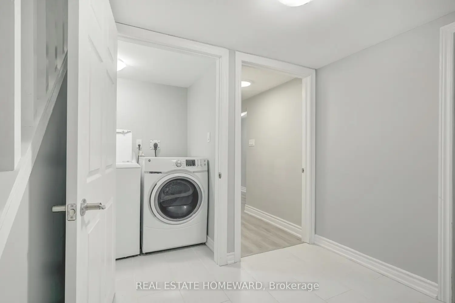 Additional image 10 of 4 Moorecroft Crescent