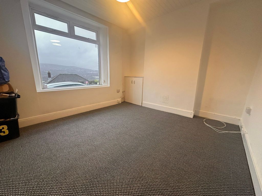 Additional image 2 of 3 bed terraced house to rentArfryn Place, Merthyr Tydfil CF47