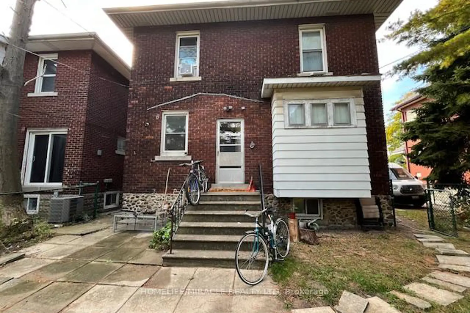 Additional image 8 of 732 Mill Street