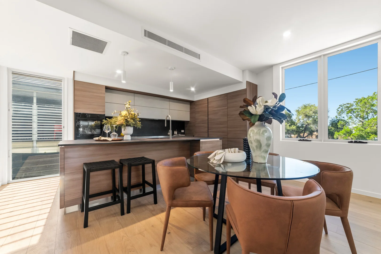 Additional image 7 of 10 Abalone Avenue, Paradise Point QLD 4216