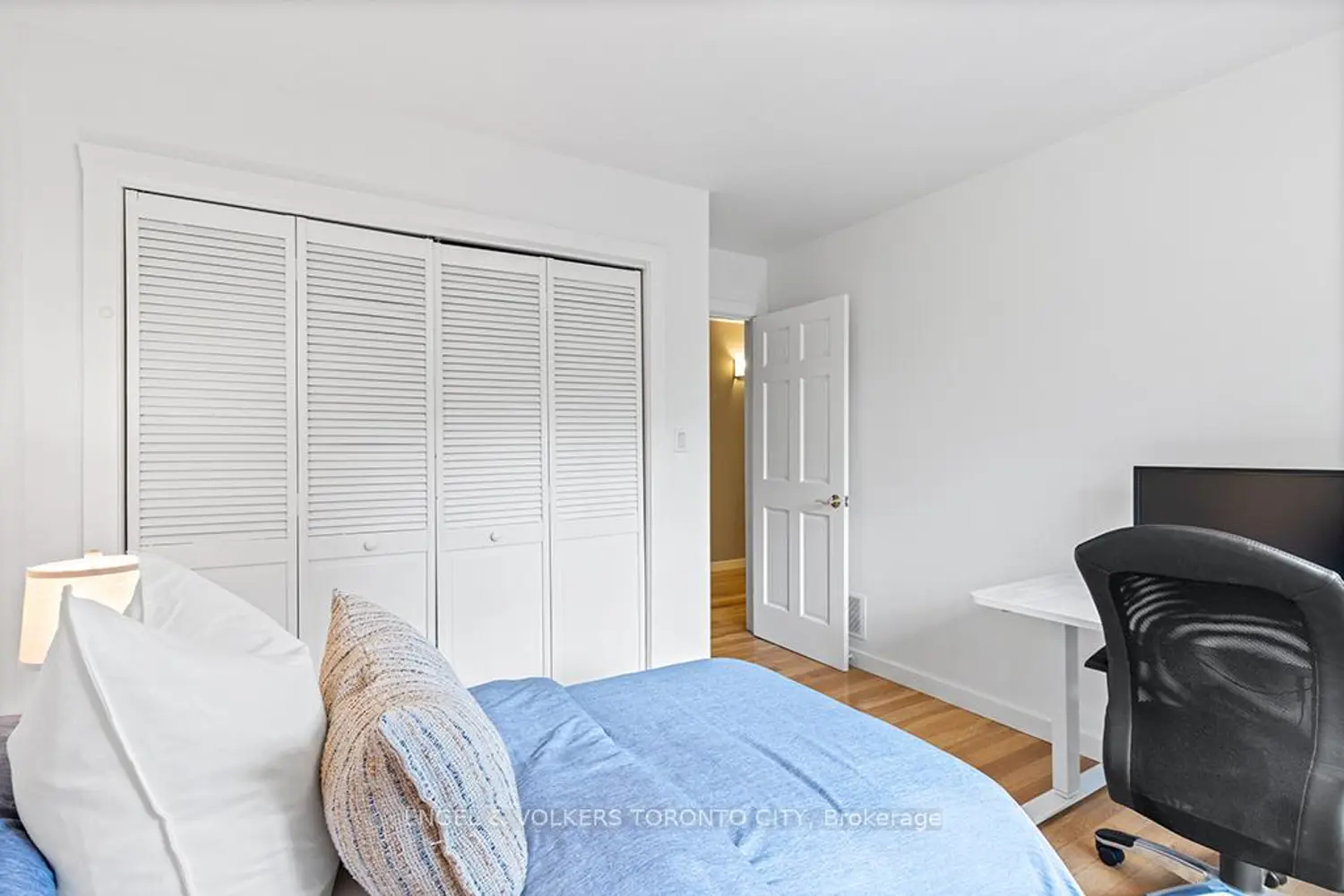 Additional image 12 of 19 Indianola Crescent