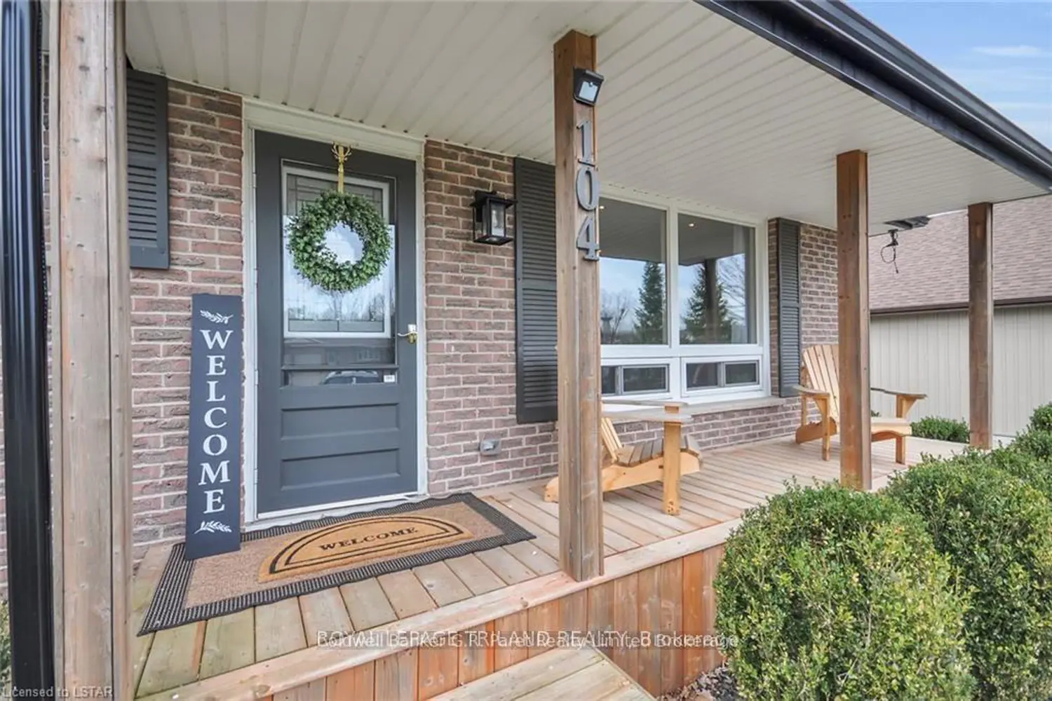 Additional image 4 of 104 Simcoe Crescent