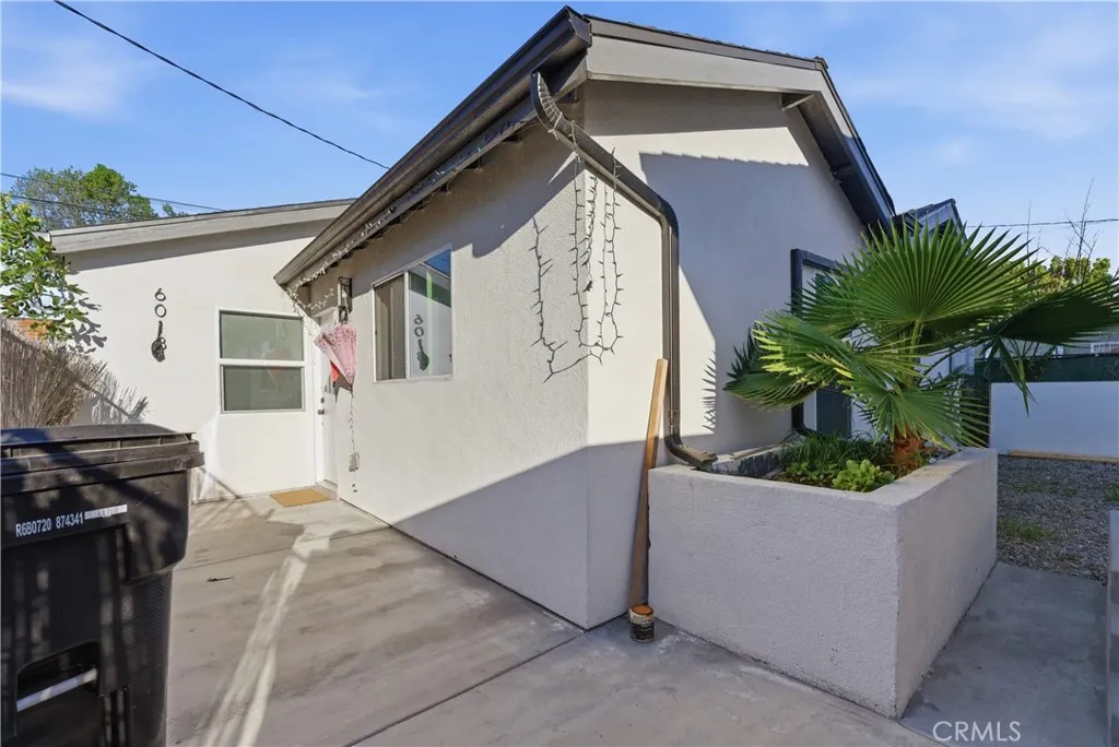 Additional image 7 of 6011 Arlington Ave, Los Angeles, CA 90043