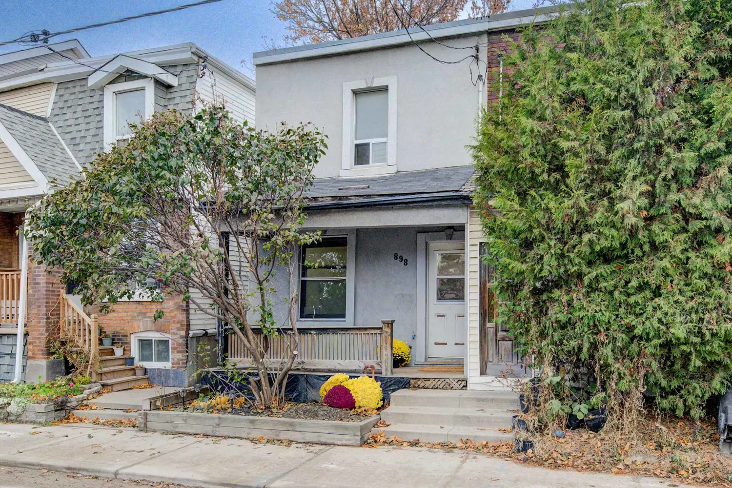898 Eastern Avenue