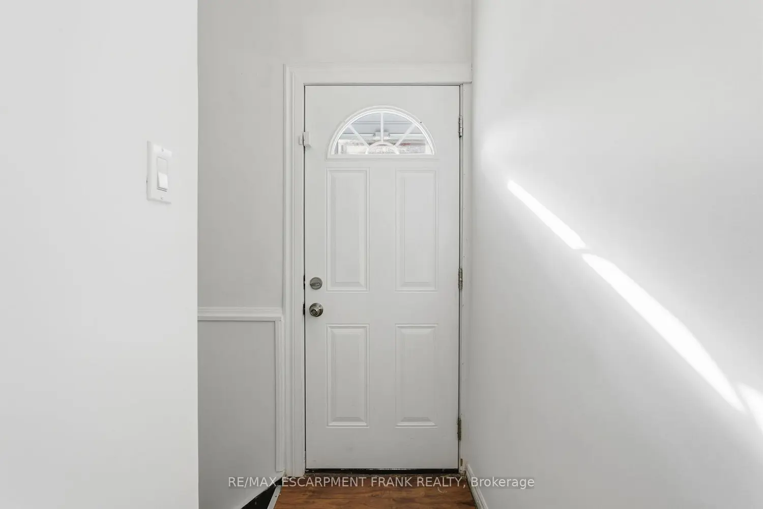 Additional image 11 of 352 East 28Th Street