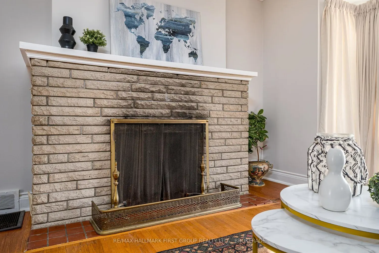 Additional image 7 of 366 Dundas Street