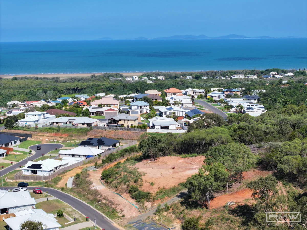 Additional image 21 of 2/46 Roberts Road, Pacific Heights QLD 4703